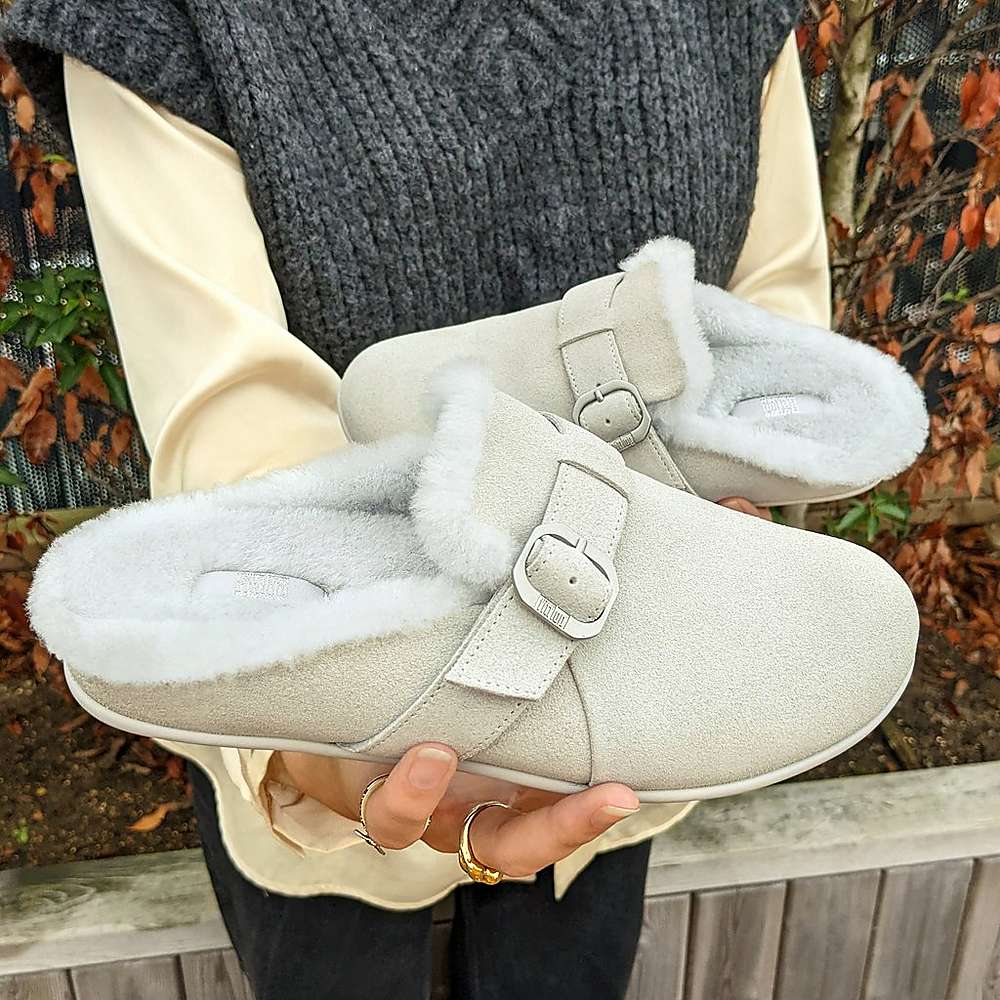 Fitflop CHRISSIE Buckle Shearling-Lined Suede Slippers Dames Grijs | FMP852619