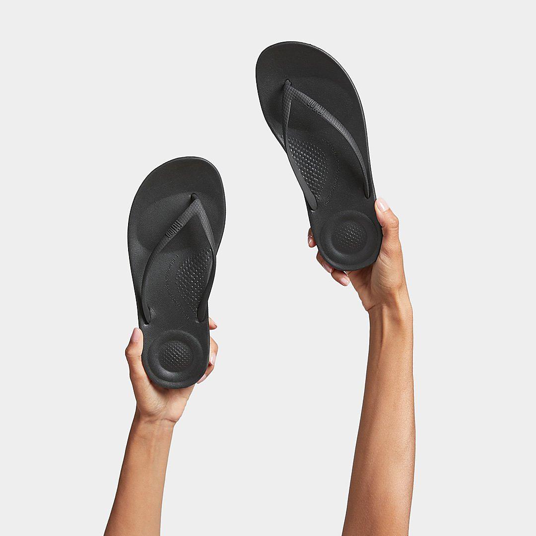 Fitflop IQUSHION Ergonomic Teenslippers Dames Zwart | TSI321690